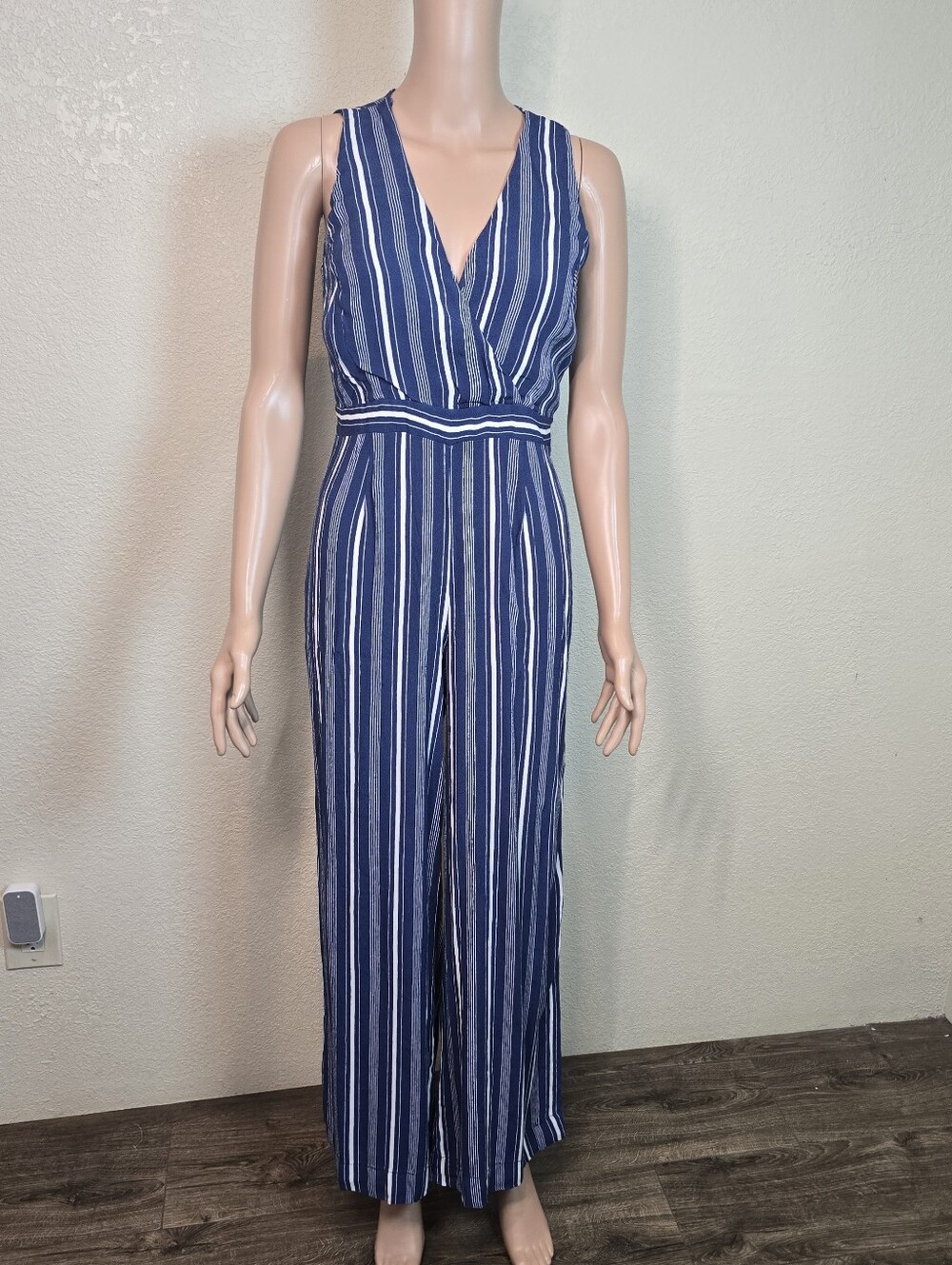 Lulus Womens Blue Jumpsuit Size Medium - Picture 3 of 16